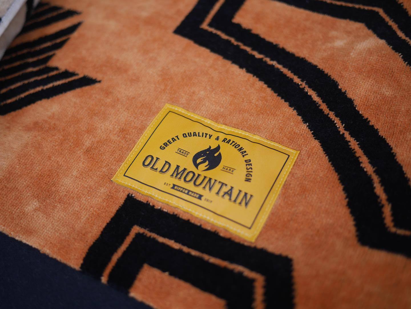 ショップセレクト 極レア OLD MOUNTAIN × koti KAKEMONO ブランケット